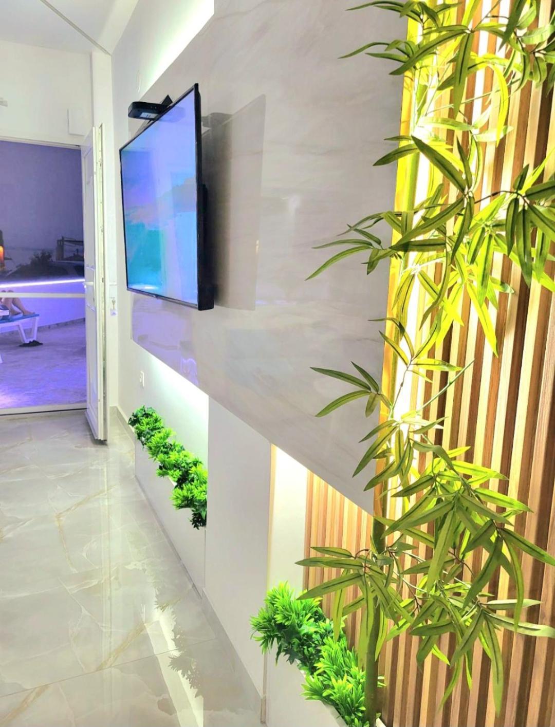 Sun Sea No 7 First Line Apartment Peraía Екстериор снимка