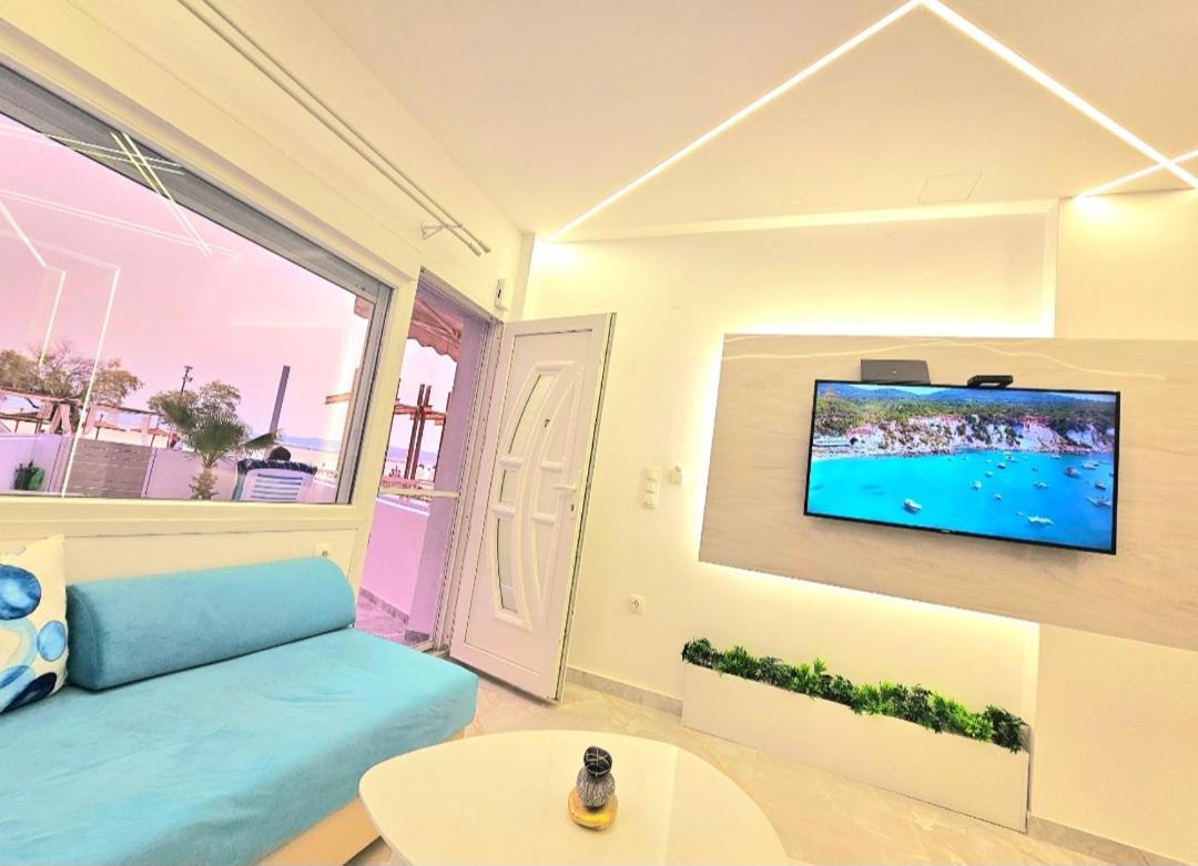 Sun Sea No 7 First Line Apartment Peraía Екстериор снимка